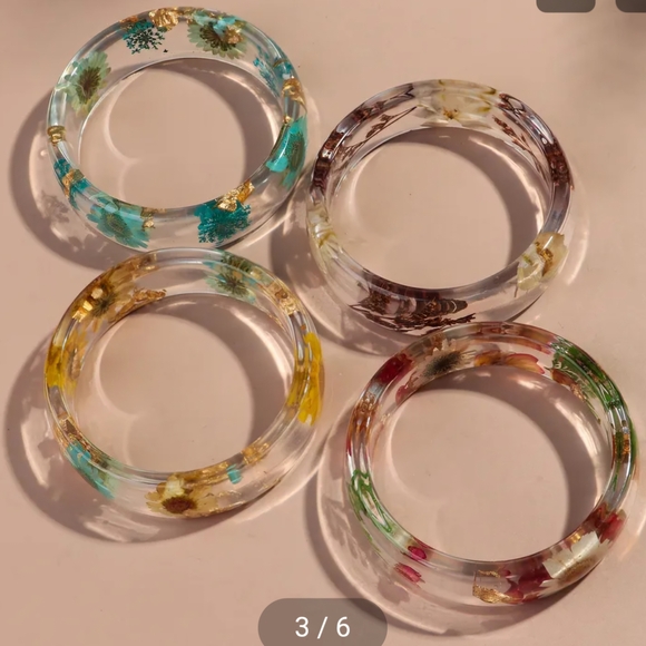 Botanical Resin Bangle Bracelet Blue Yellow Teal Red - Picture 12 of 15